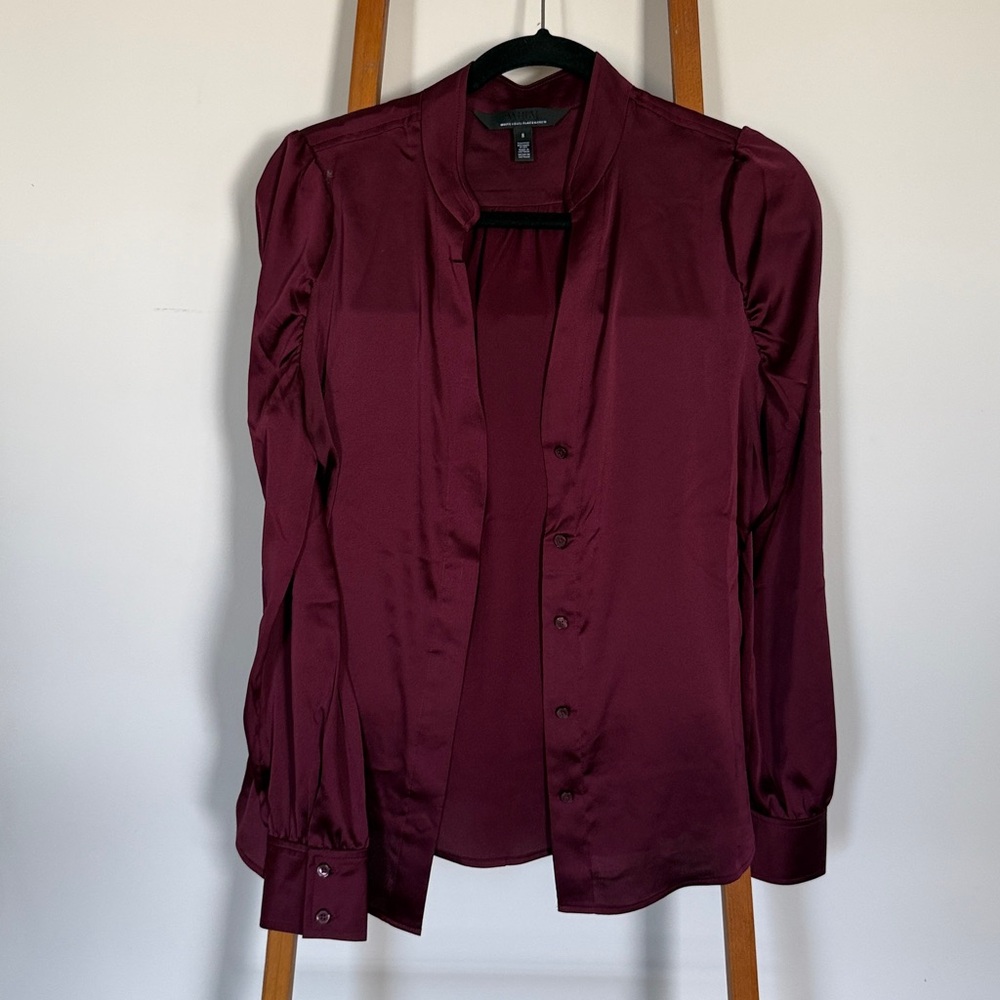 NWOT White House Black Market Maroon Blouse
